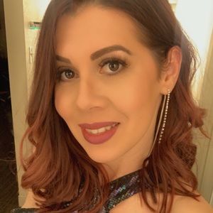 Meet your Posher, Charline